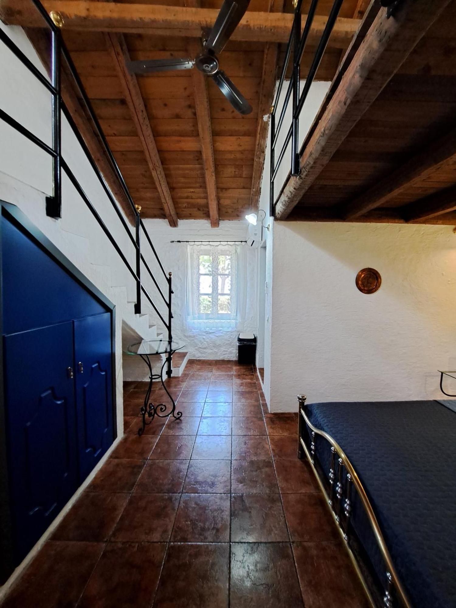 Tsivouli Accommodation Lithakia  エクステリア 写真