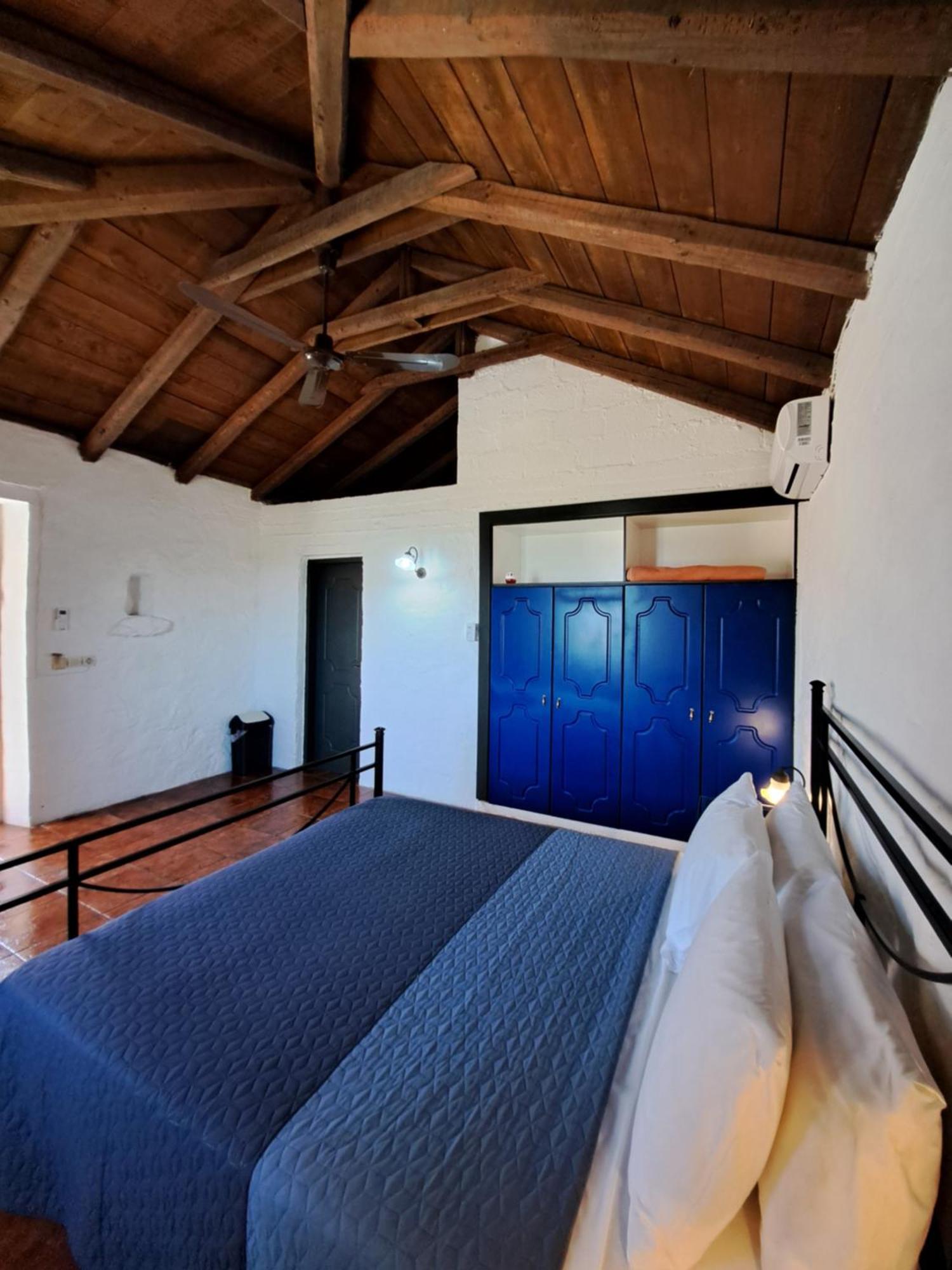 Tsivouli Accommodation Lithakia  エクステリア 写真