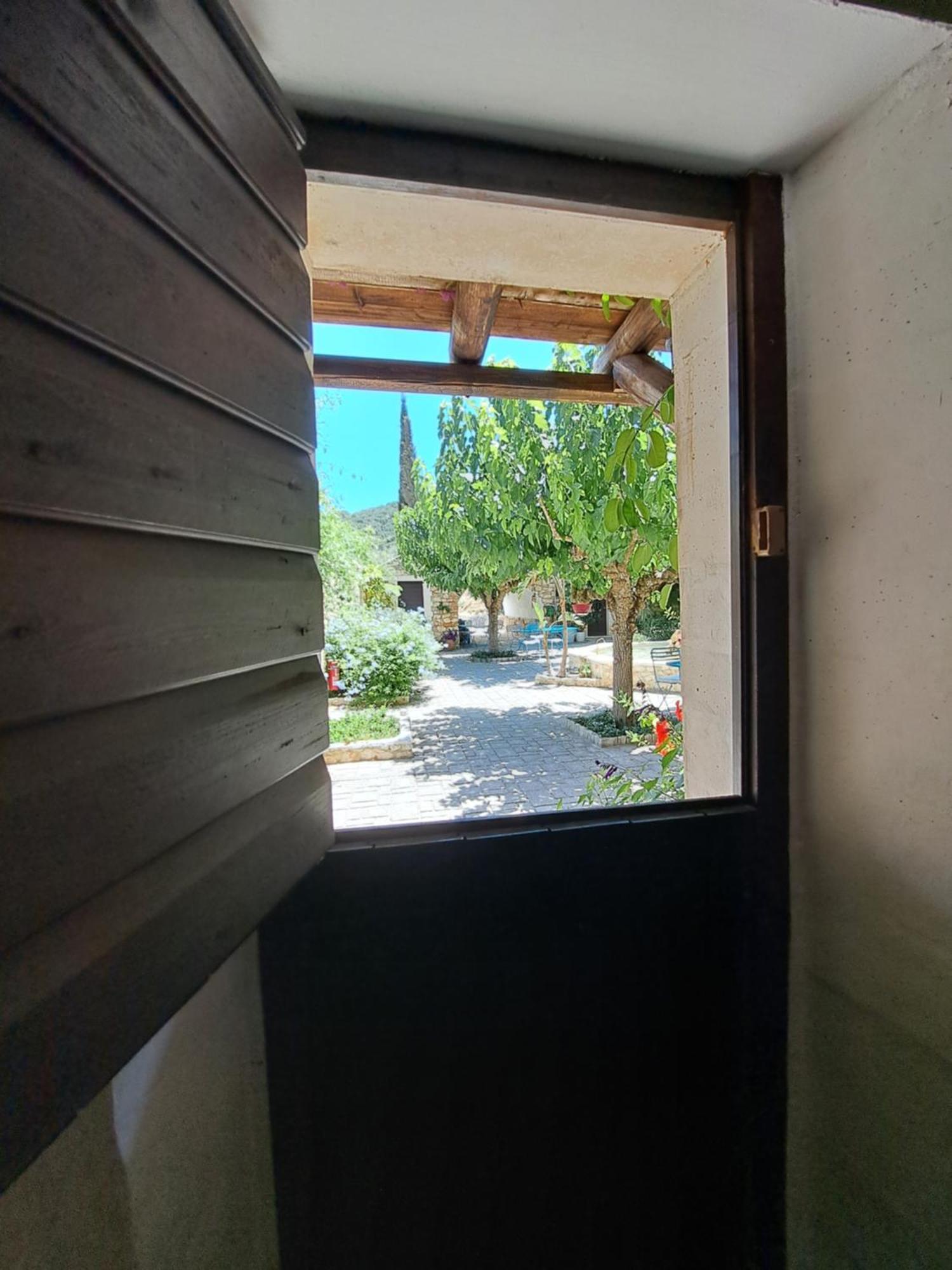 Tsivouli Accommodation Lithakia  エクステリア 写真