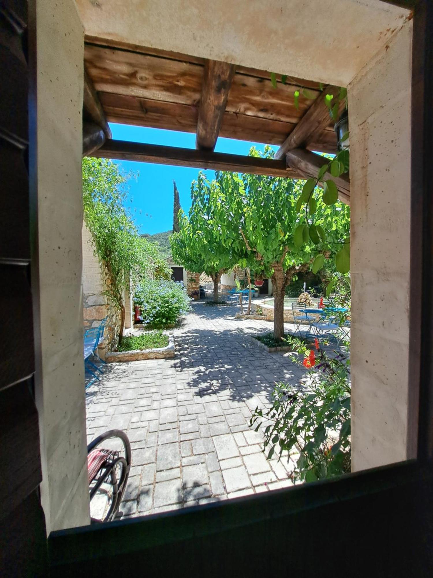 Tsivouli Accommodation Lithakia  エクステリア 写真